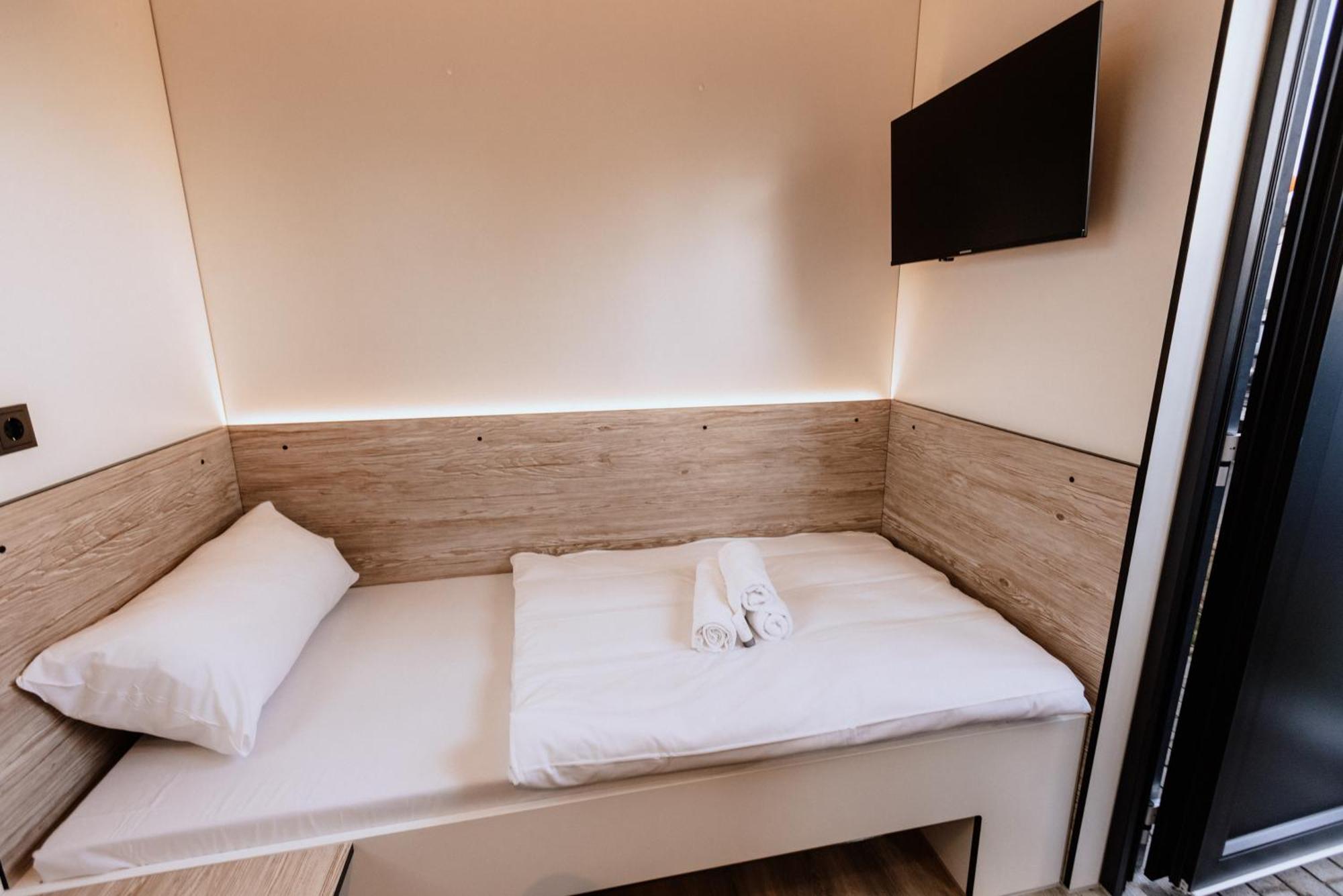 Roatel Homberg Efze A7 My-Roatel-Com Motel Knüllwald Екстериор снимка